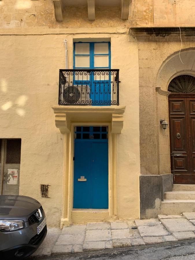 Studio Apartment In Valletta Exterior foto